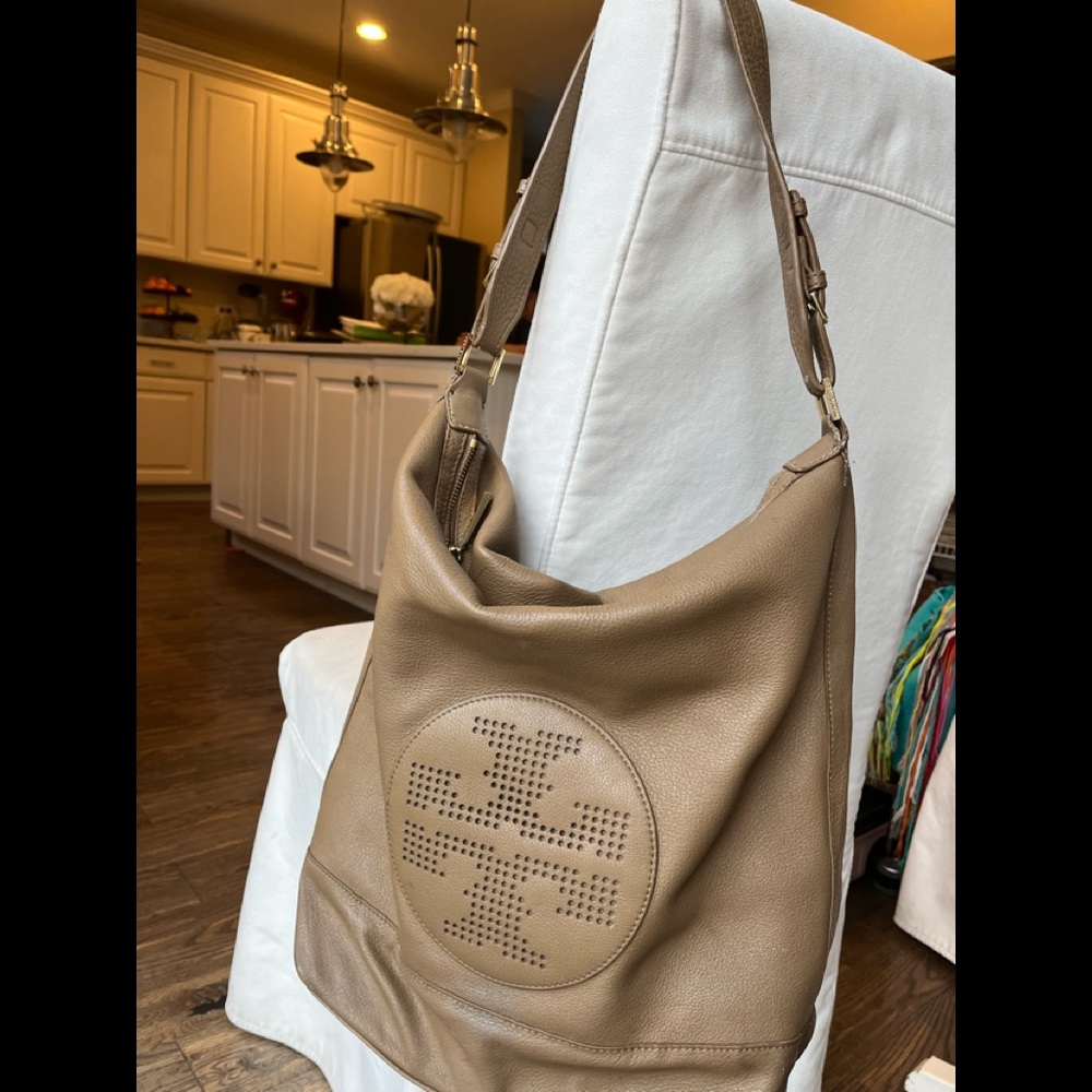 Leather Tory Burch bag